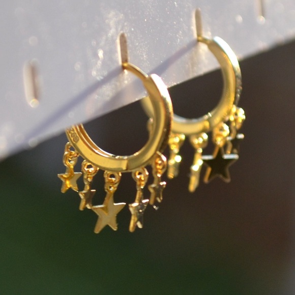 18K GOLD TASSEL STARS EARRINGS, NICE EARRINGS, CUTE EARRINGS - Picture 2 of 4